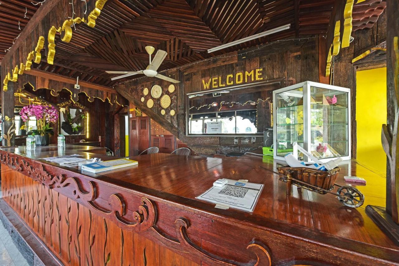 Super Oyo Capital O 90659 Raintown Timbers Hotel Taiping Exteriér fotografie