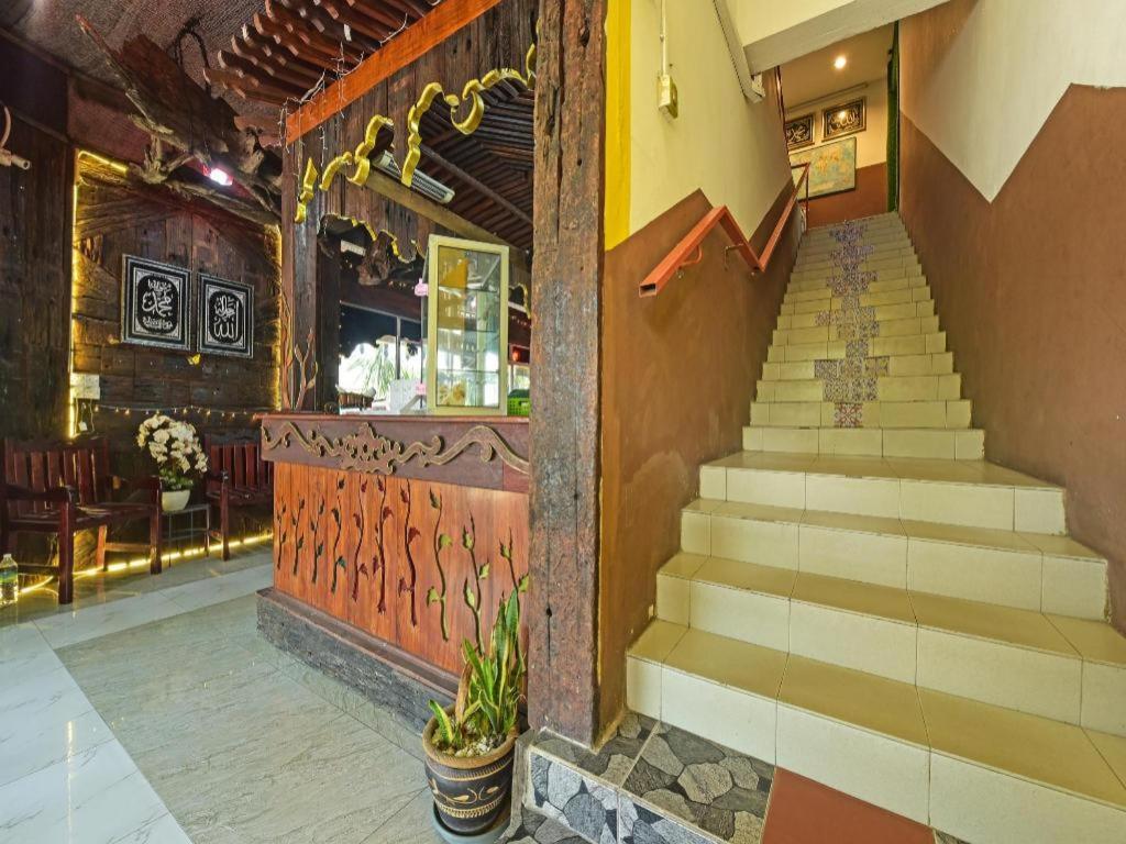 Super Oyo Capital O 90659 Raintown Timbers Hotel Taiping Exteriér fotografie
